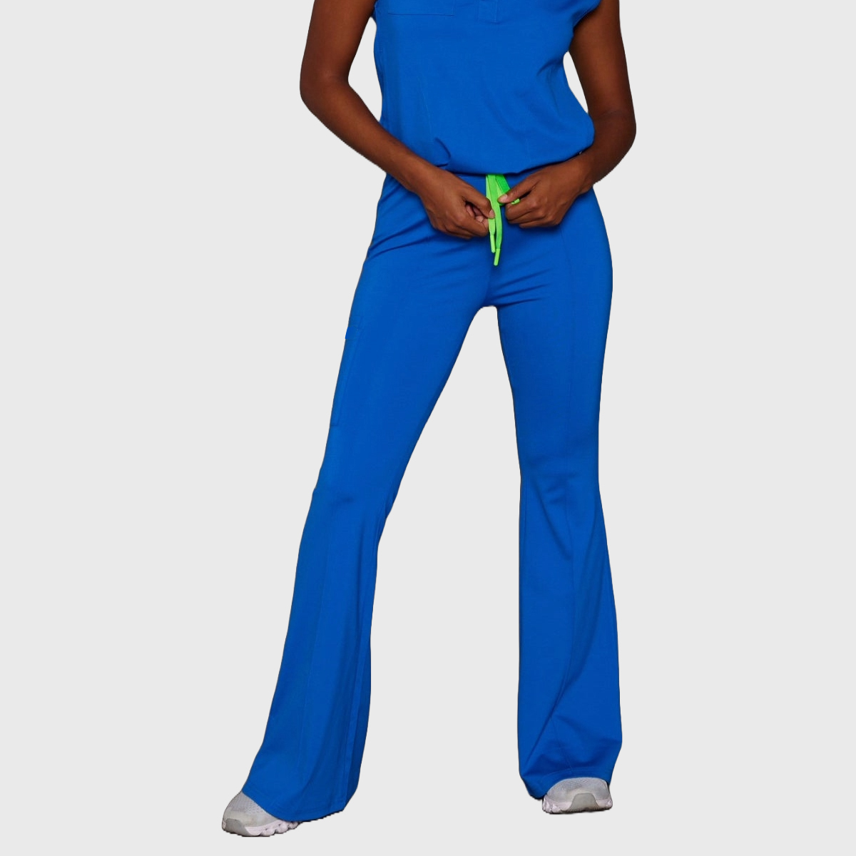 Women's 4 Pockets Flared Scrub Pants