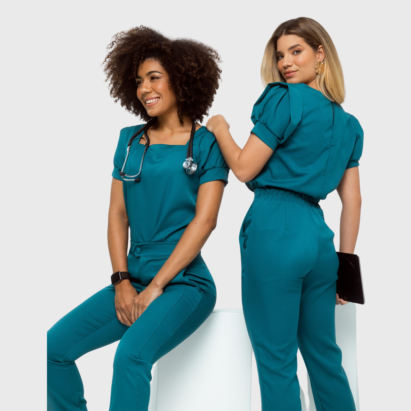 Women's Scrub Set DC7™