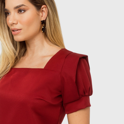 Women's Square Neck Slim Fit Scrub Top™
