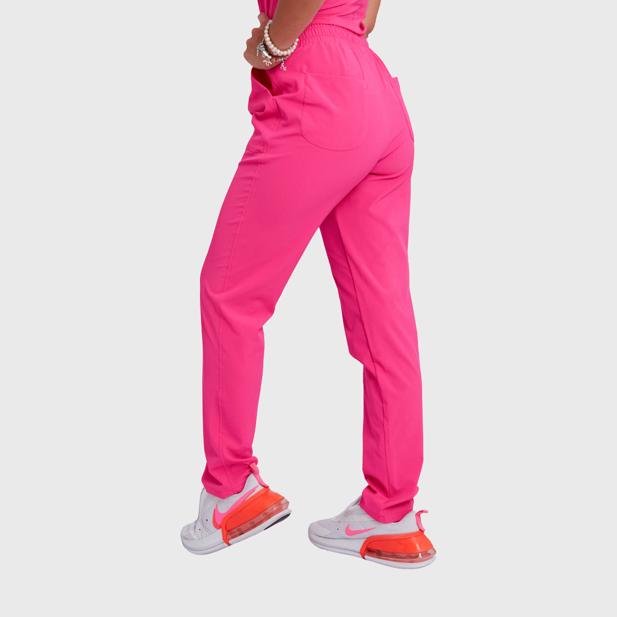 Women's Elastic Waist Cuffed Scrub Pants™