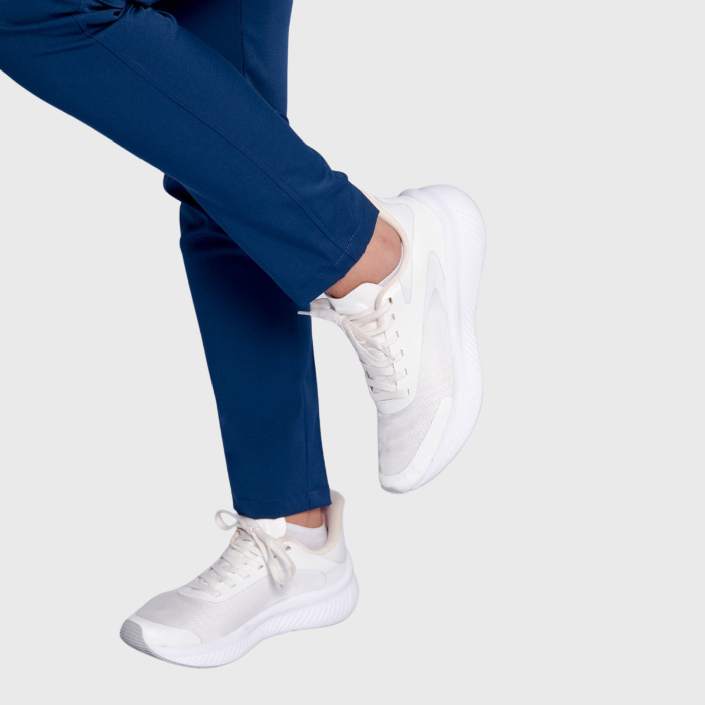 Women's Slim Fit Straight Leg Bow Pockets Scrub Pants™