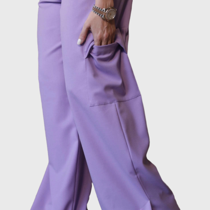 Women's Cargo Scrub Pants with Stylish Tailoring Details™