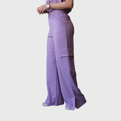 Women's Cargo Scrub Pants with Stylish Tailoring Details™