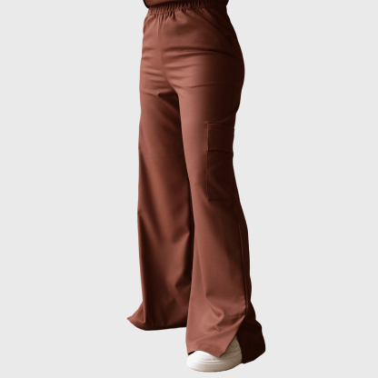 Women's Cargo Scrub Pants with Stylish Tailoring Details™