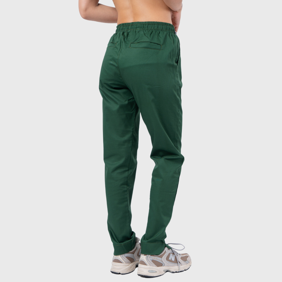 Women's Straight-Leg Scrub Pants With A Belt
