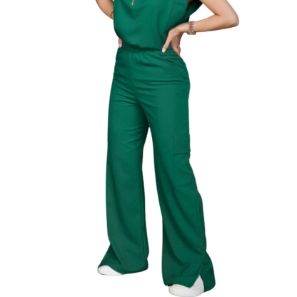 Women's Cargo Scrub Pant with Stylish Tailoring Details™