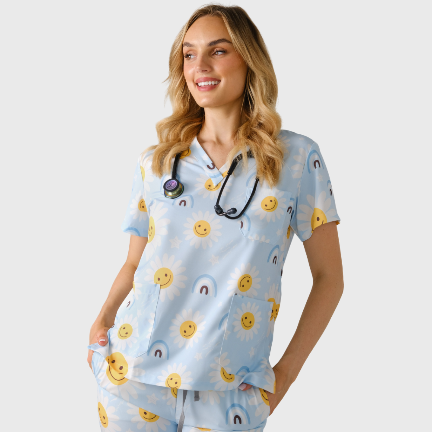 Women's 3 Pockets Daisy Print Scrub Top