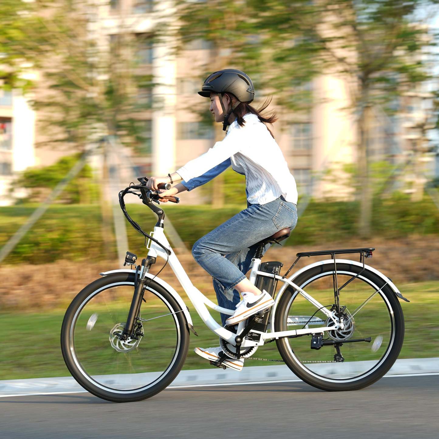 vtc electrique femme