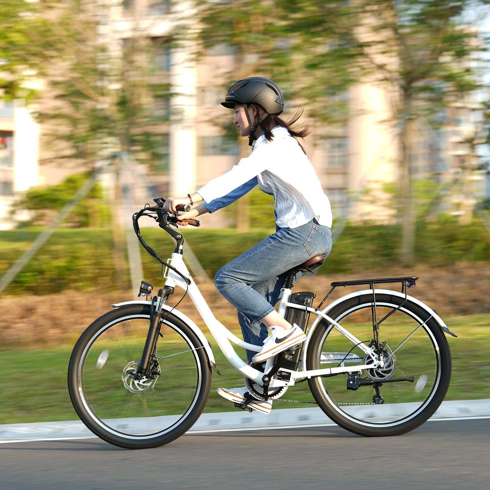 vtc electrique femme