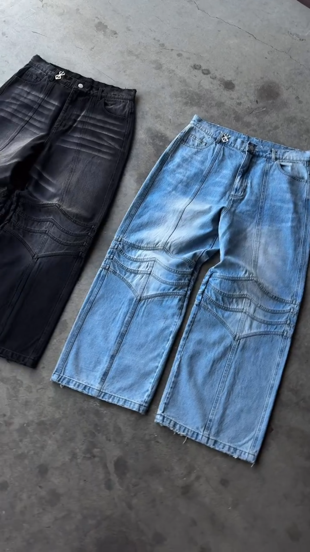 【Preorder】Berserk basic baggy-Ship on Feb 05th
