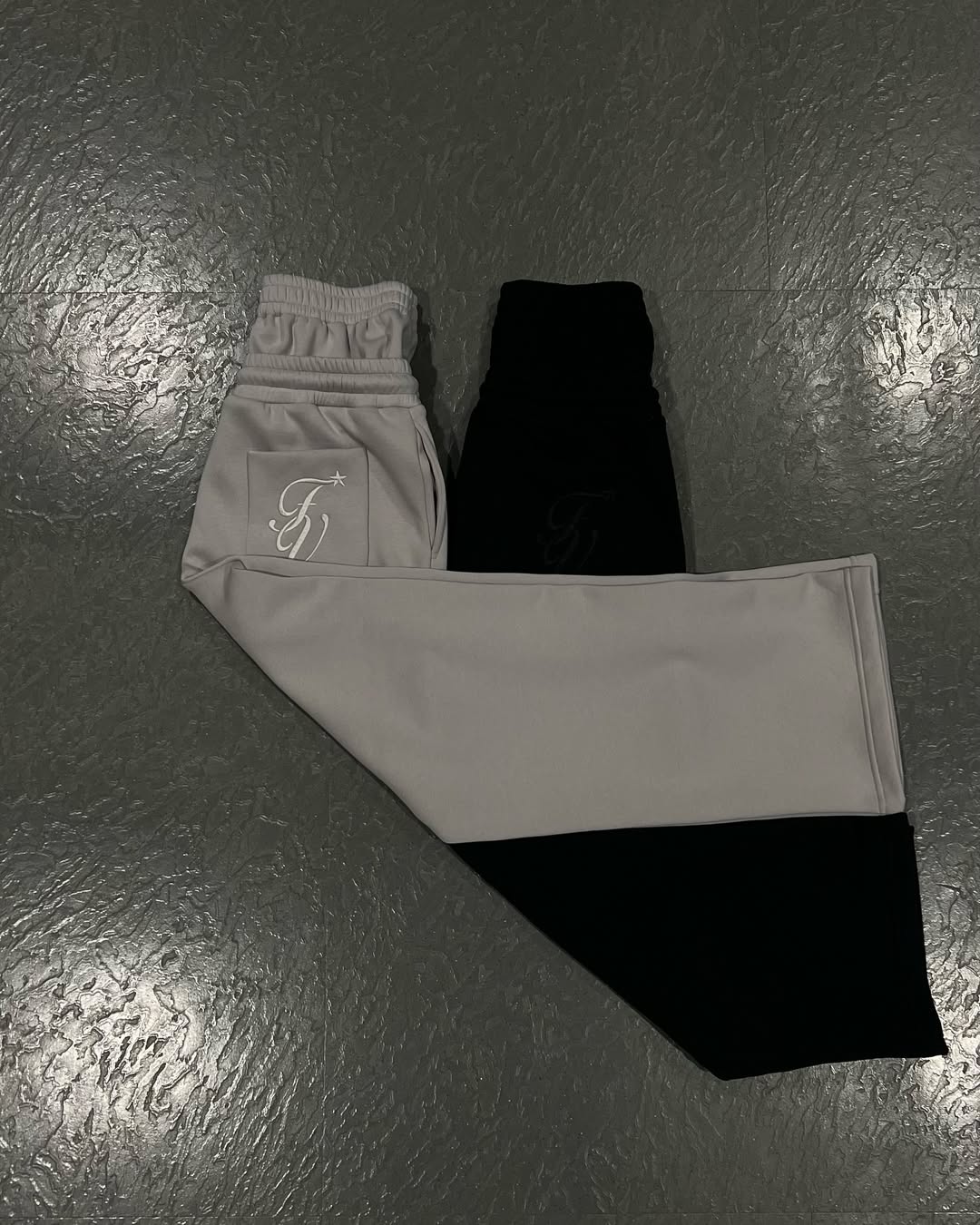 Double drawstring sweatpants