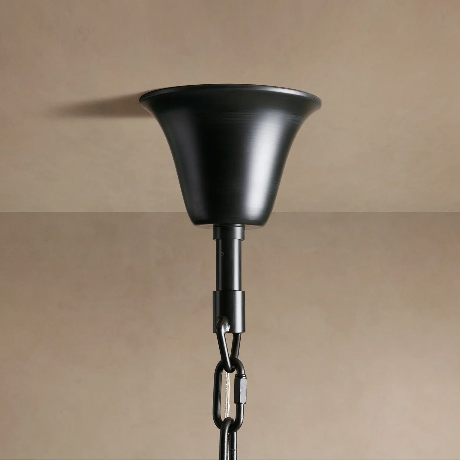 Modern Amaya Round Chandelier