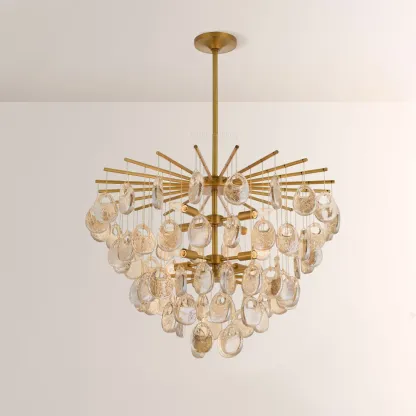 Jacqlinle Chandelier 32"
