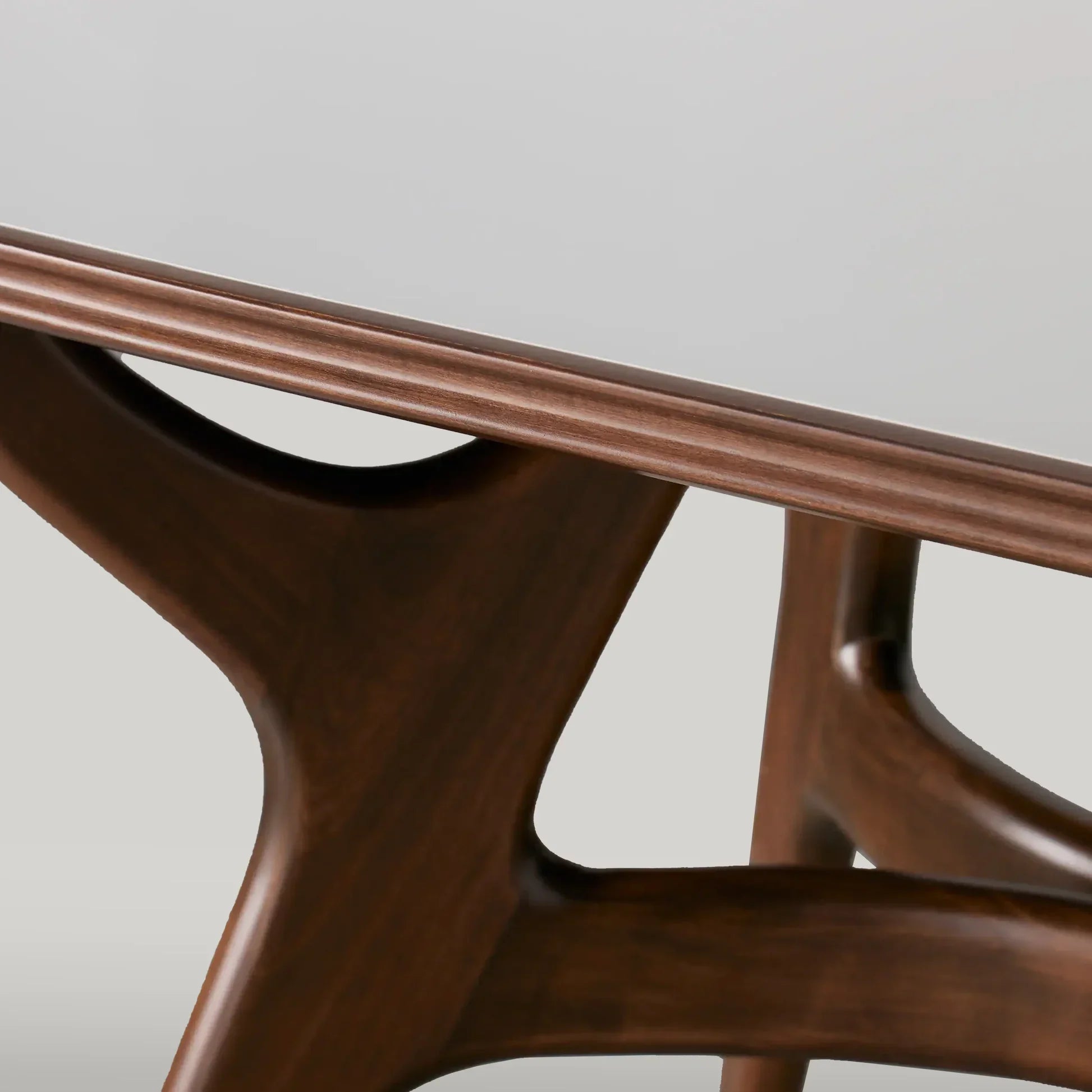 Ambra Dining Table
