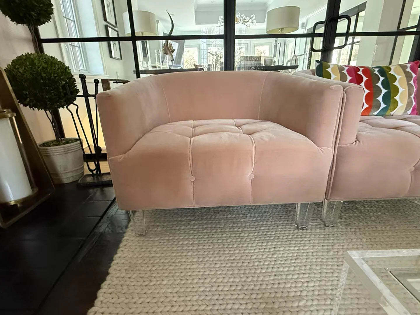 Kalar Arm Chair Pink-Fullstarlighting