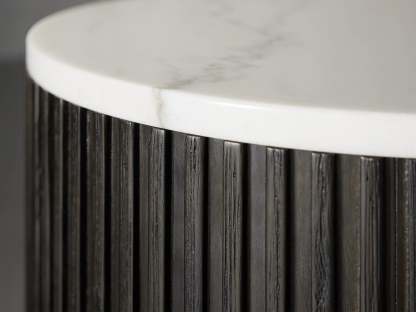 Fanny End Table-Fullstarlighting