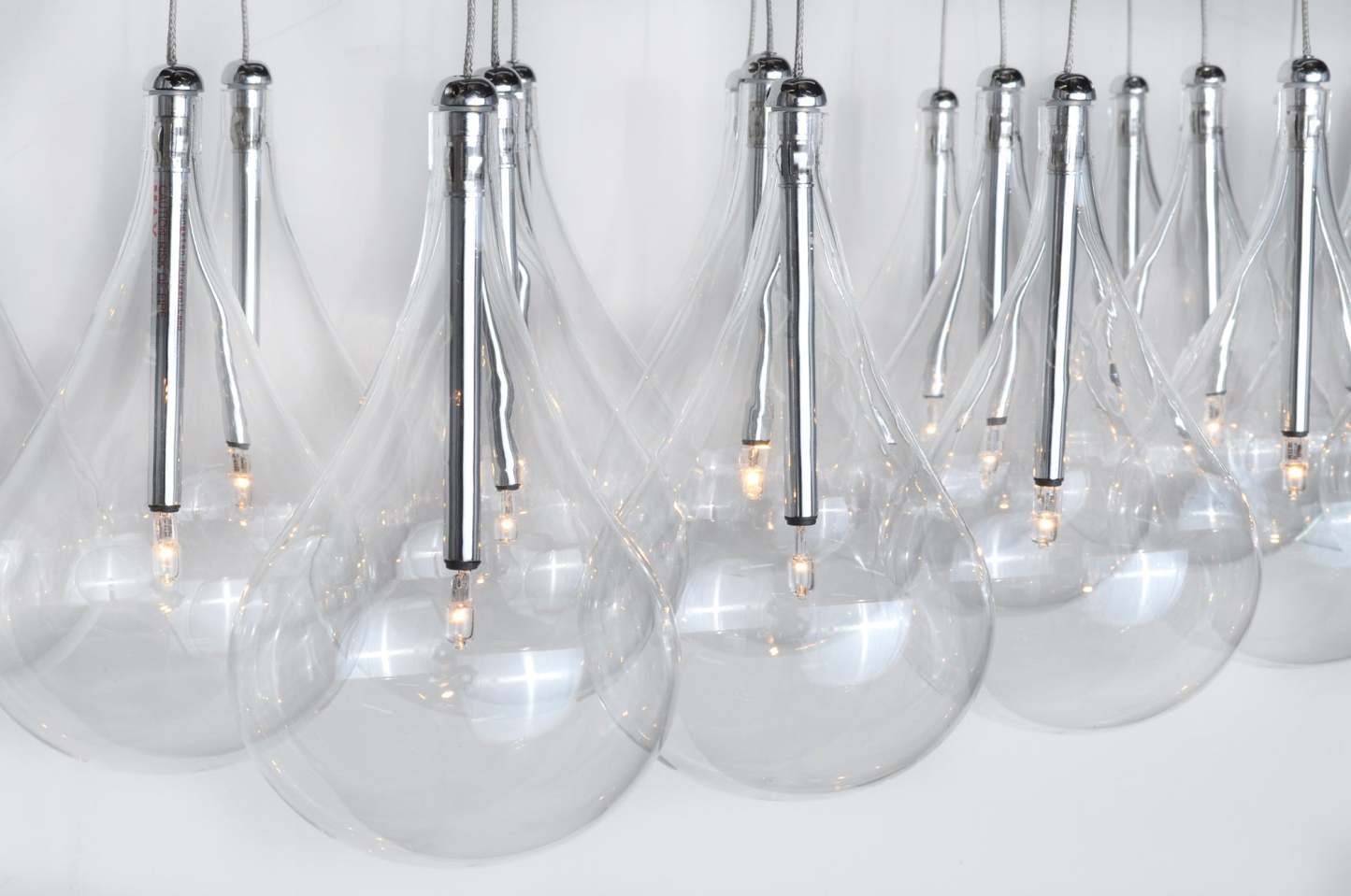 Larmes 24 Light Linear Suspension-Fullstarlighting