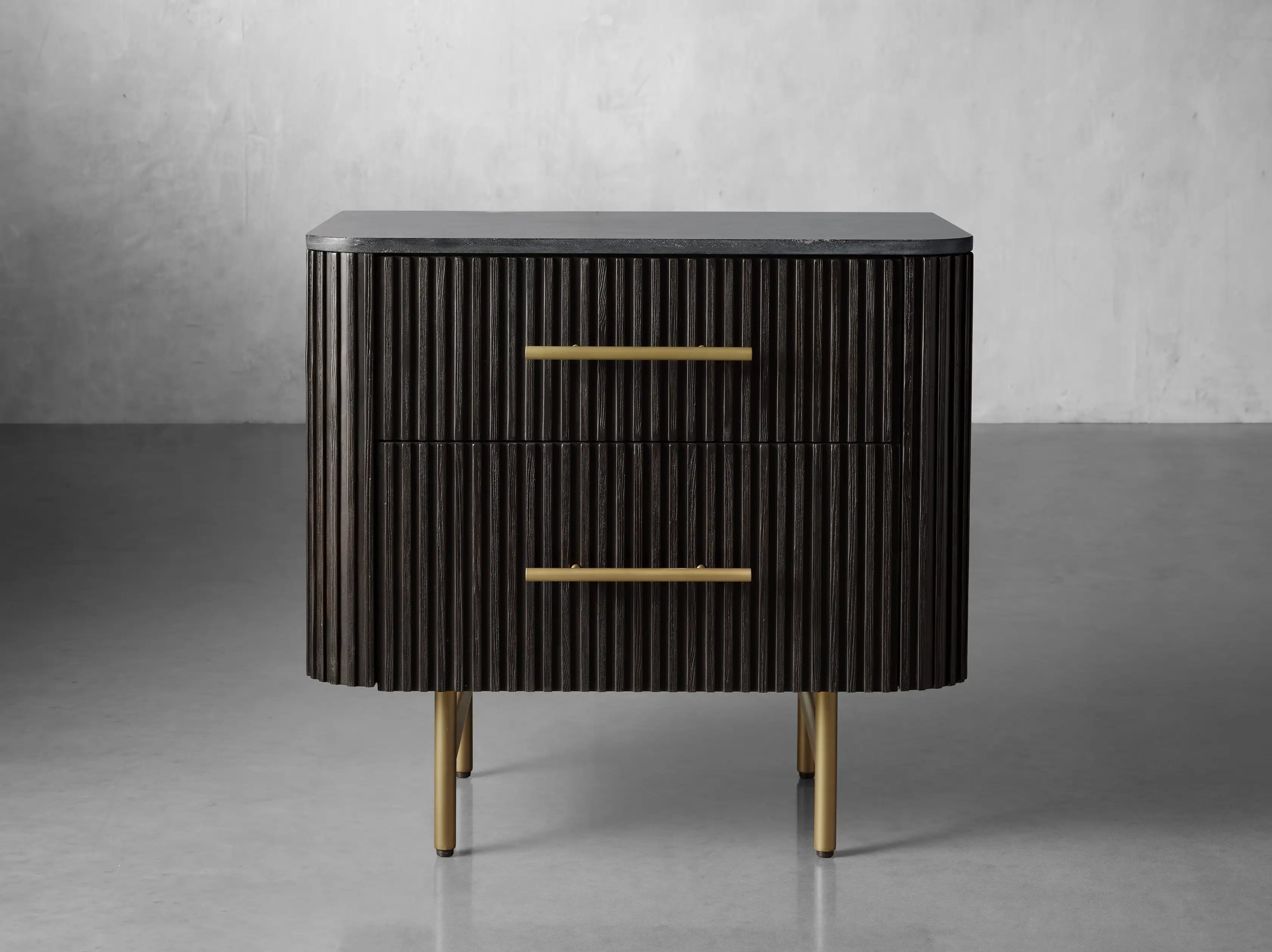Fanny Closed Nightstand-Fullstarlighting
