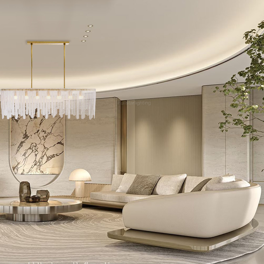 Leigglhton Chandelier