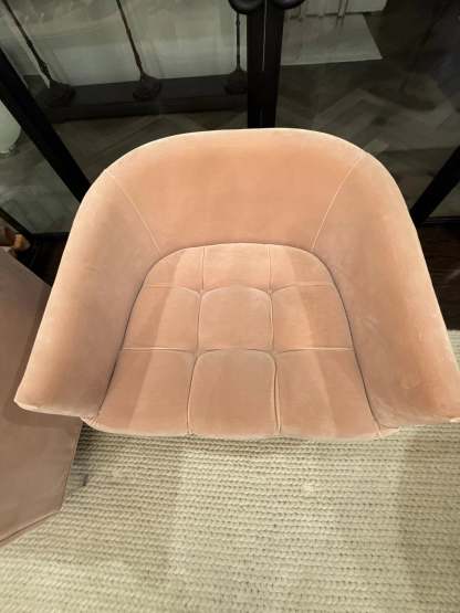 Kalar Arm Chair Pink-Fullstarlighting