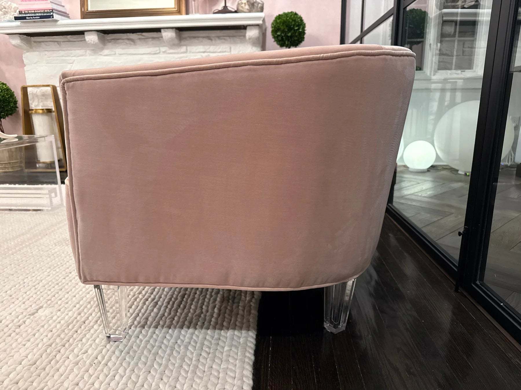 Kalar Arm Chair Pink