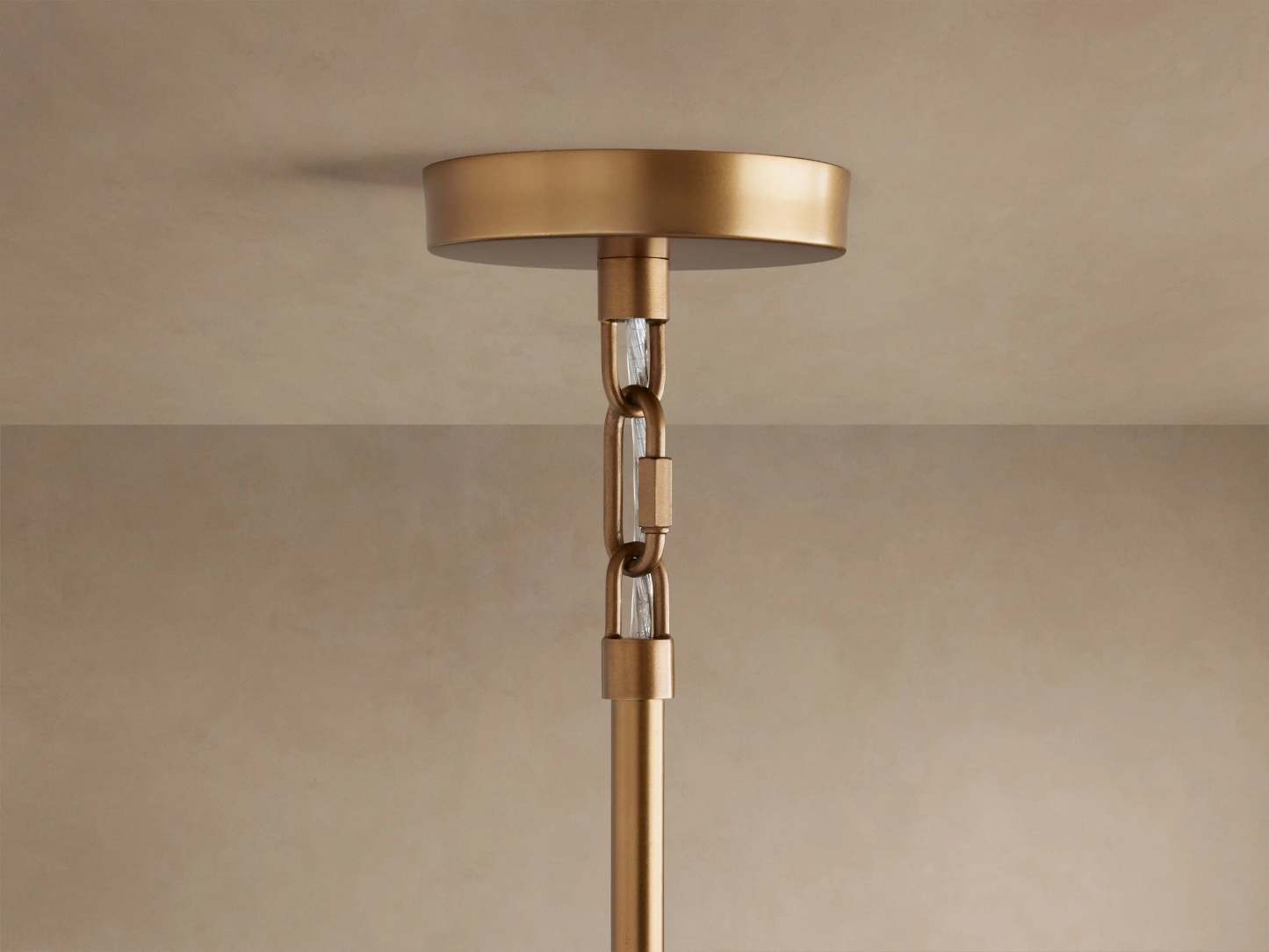 Saige Round Chandelier-Fullstarlighting