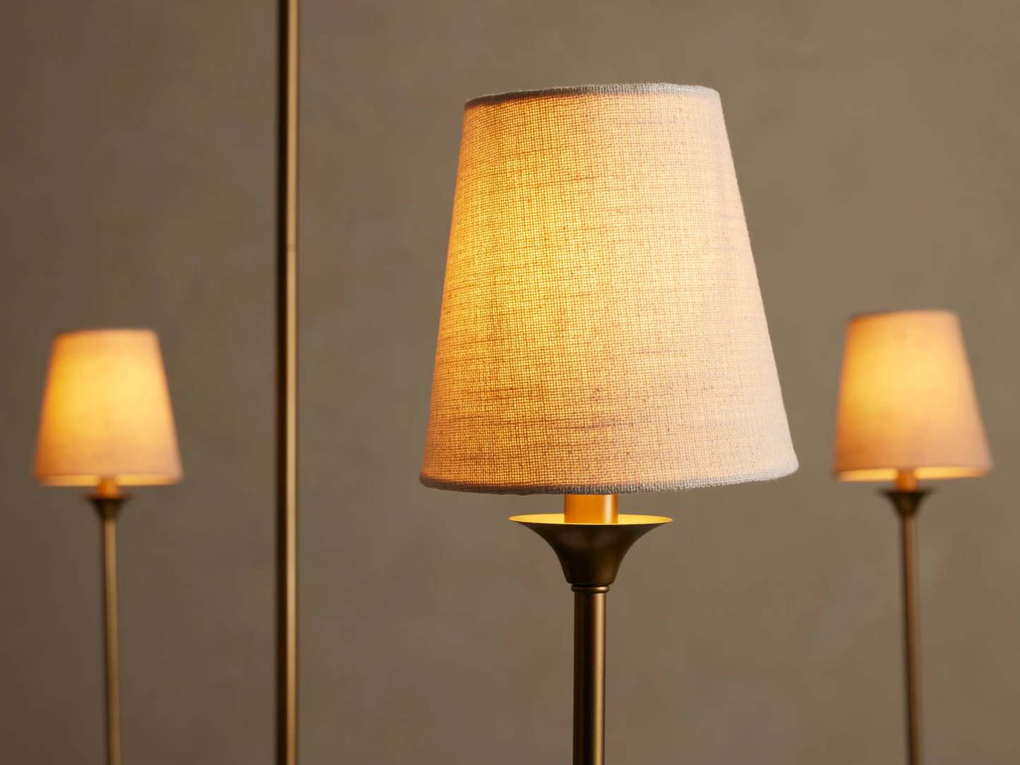 Saige Round Chandelier-Fullstarlighting