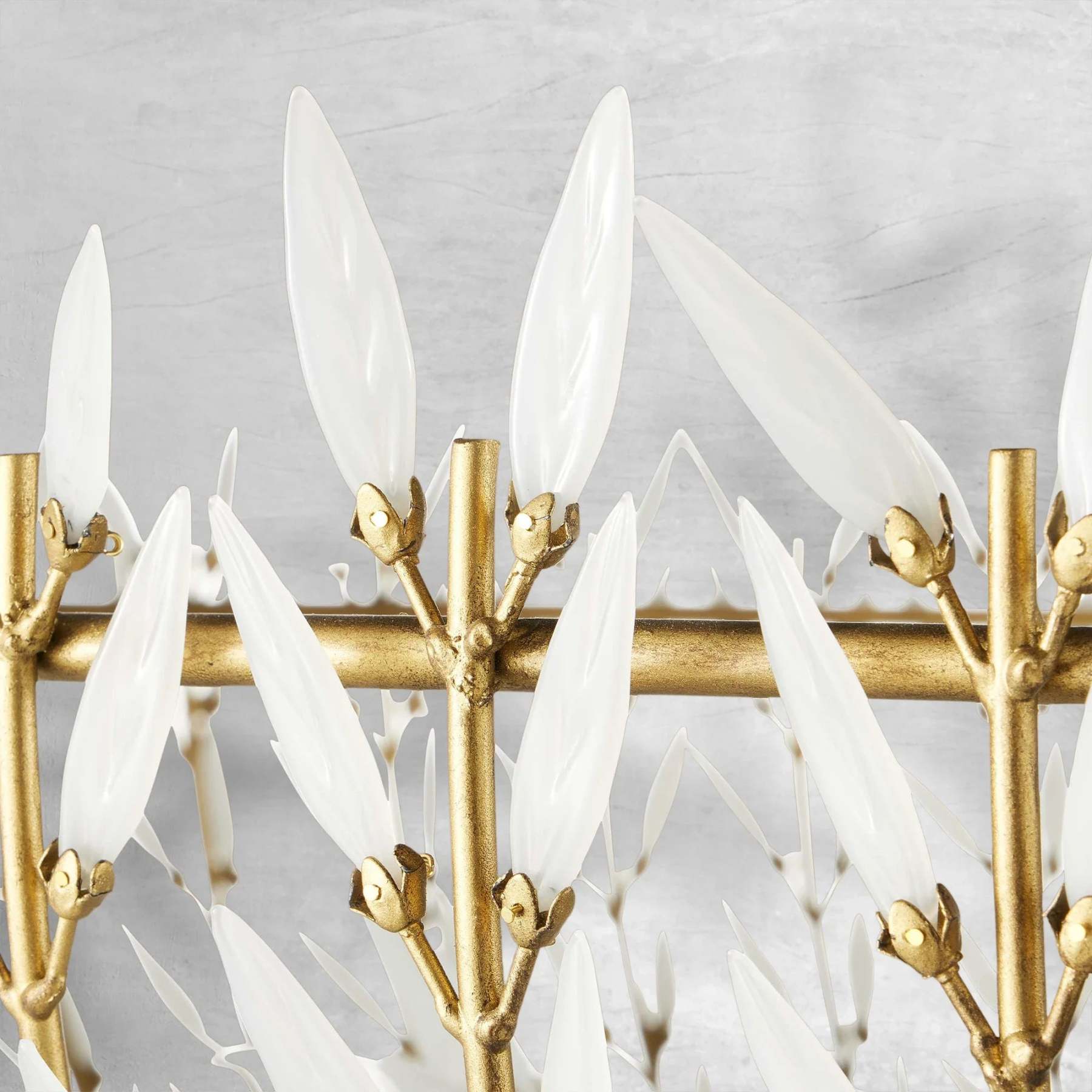 Morrigan Round Chandelier