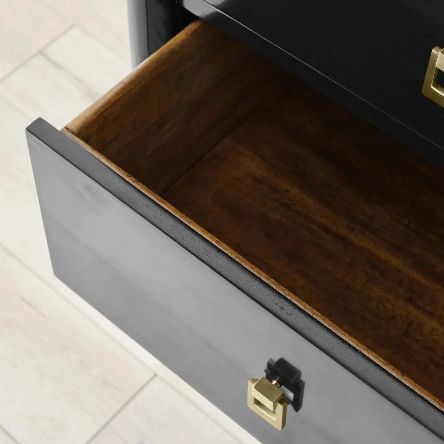 Lavenir 6-Drawer Chest-Fullstarlighting