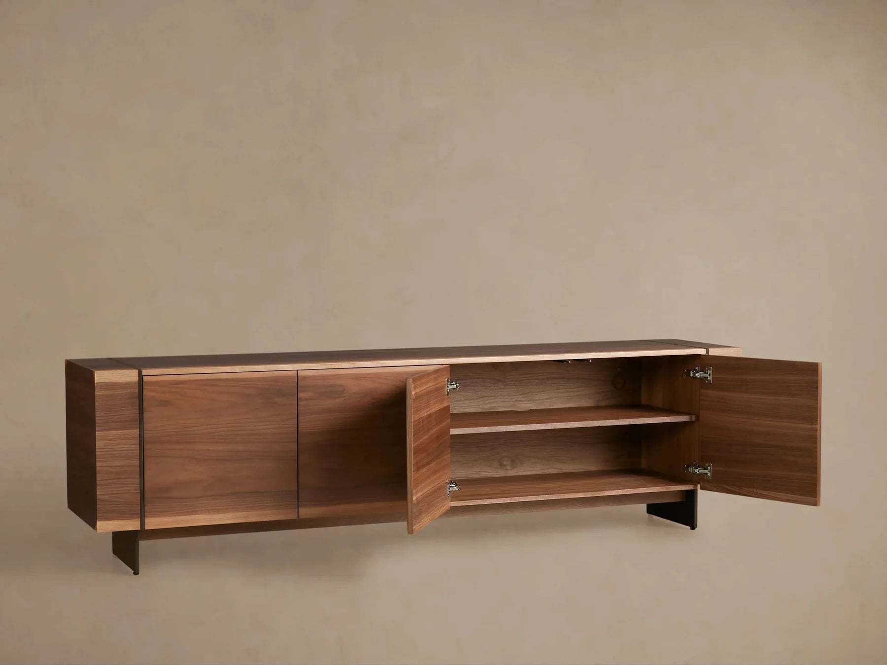 Mihaela Media Console