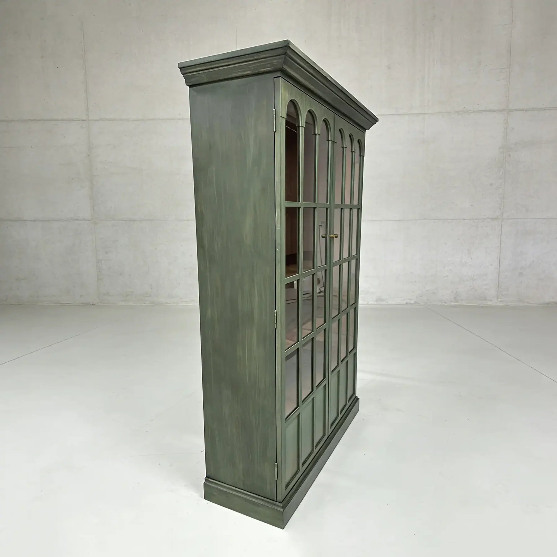 Merritt Cabinet
