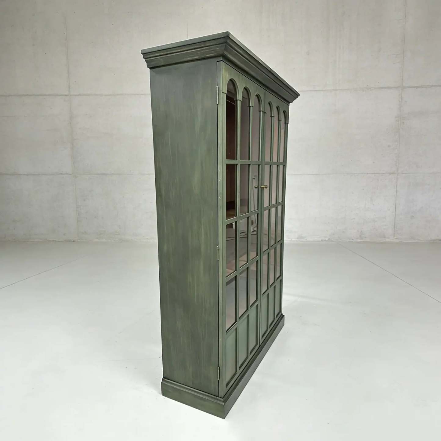 Merritt Cabinet