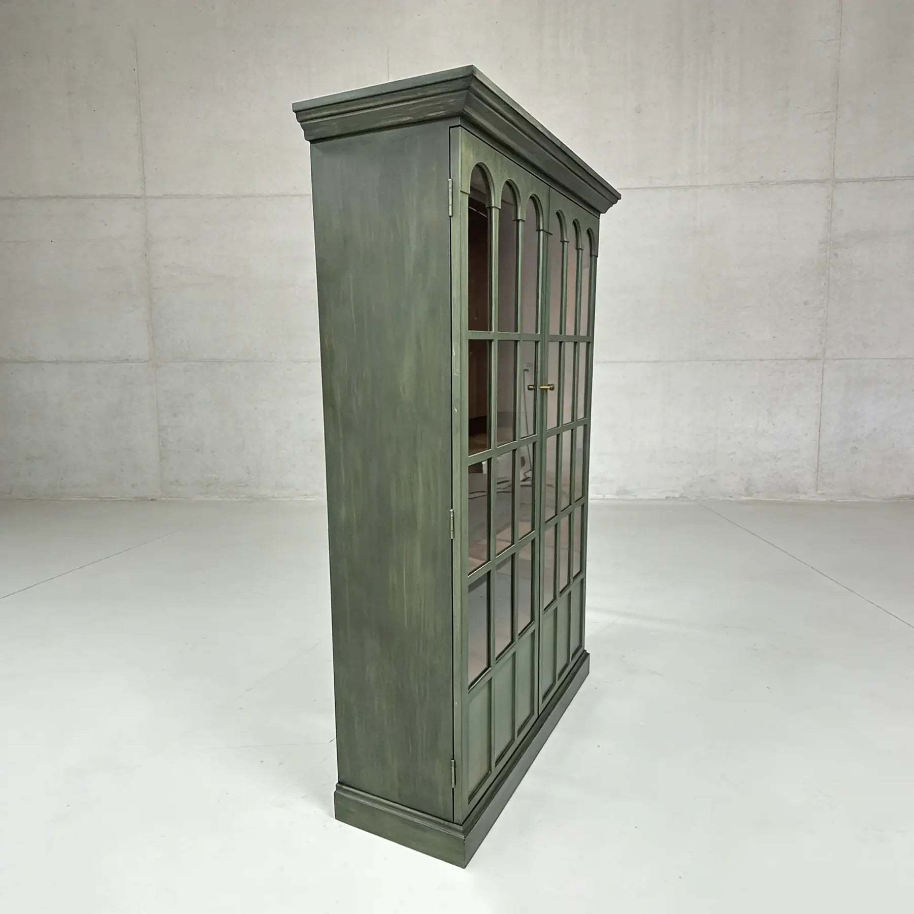 Merritt Cabinet