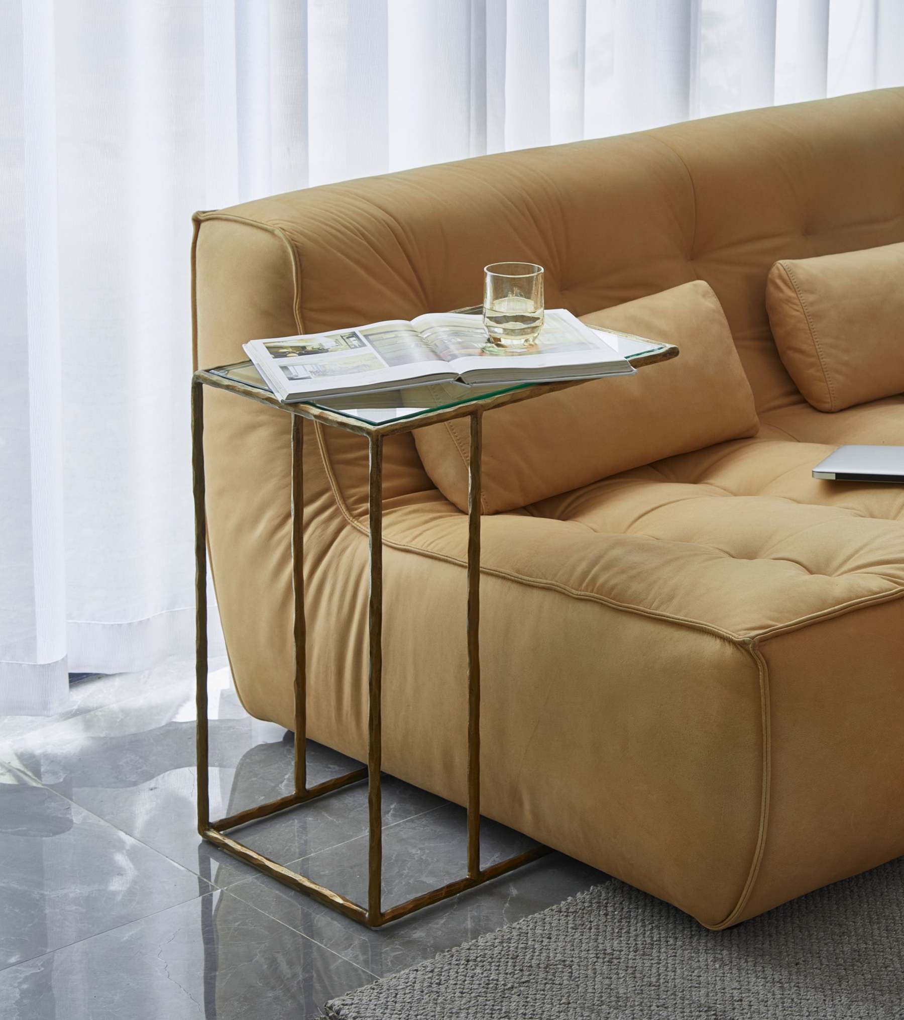 Thaddeus Tempered Glass C-Shaped Side Table-Fullstarlighting
