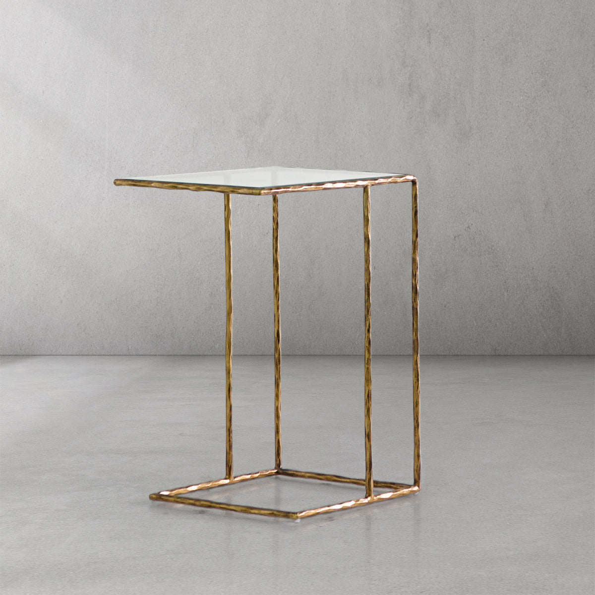 Thaddeus Tempered Glass C-Shaped Side Table-Fullstarlighting