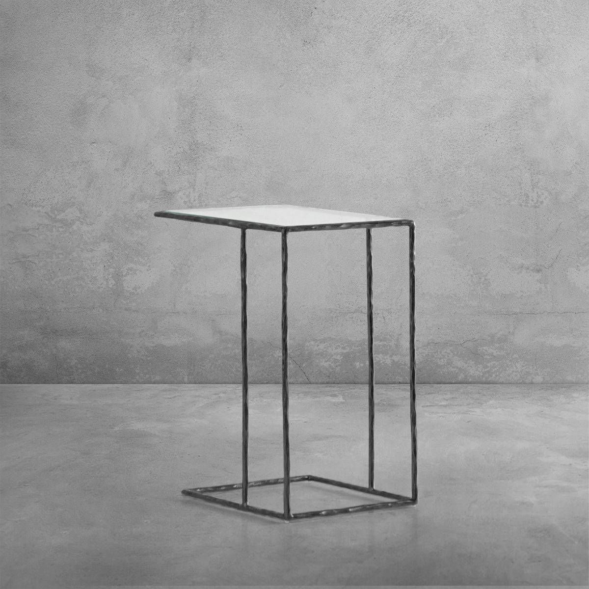 Thaddeus Tempered Glass C-Shaped Side Table-Fullstarlighting