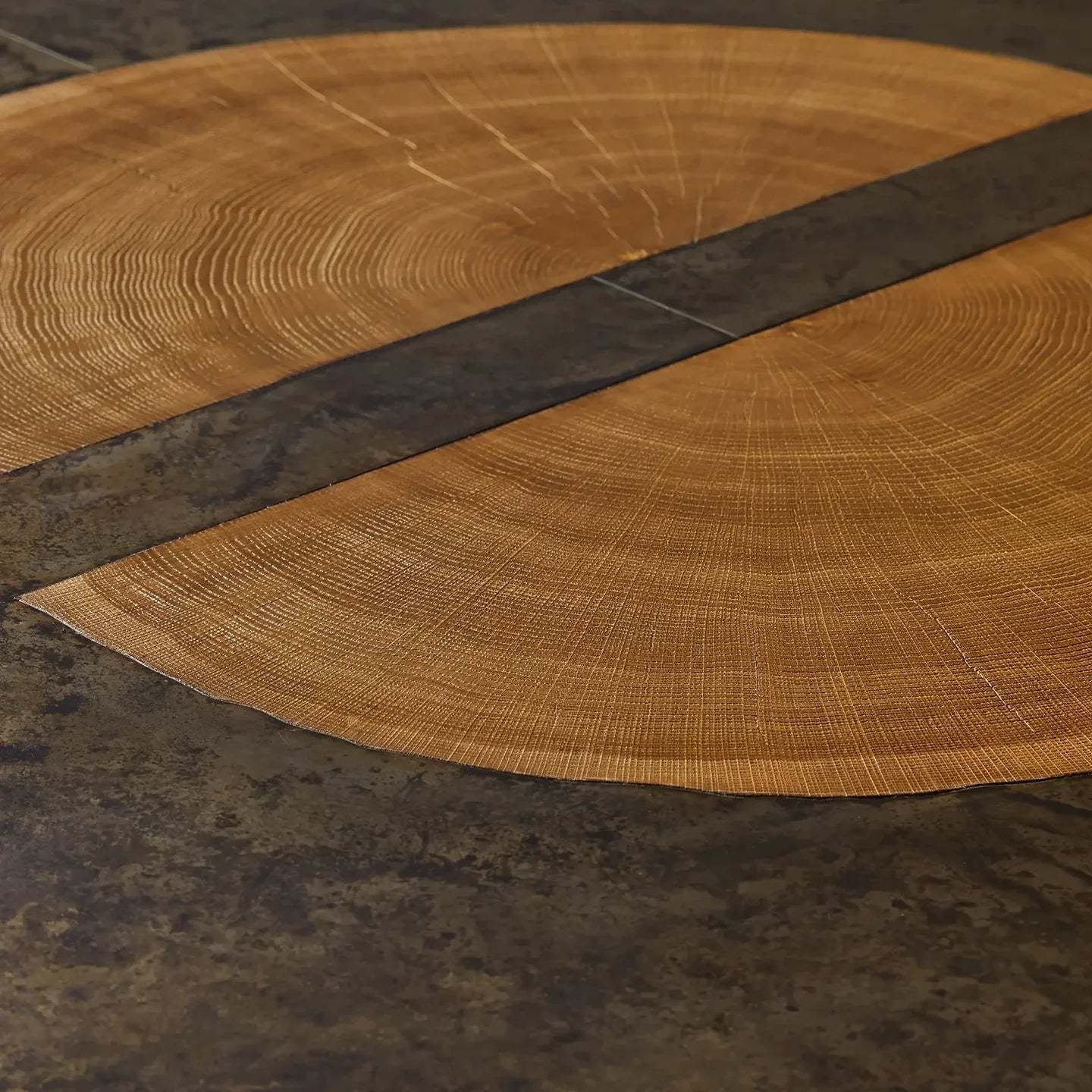 Acacius Artisan Round Dining Table in Reclaimed Reclaimed Wood-Fullstarlighting