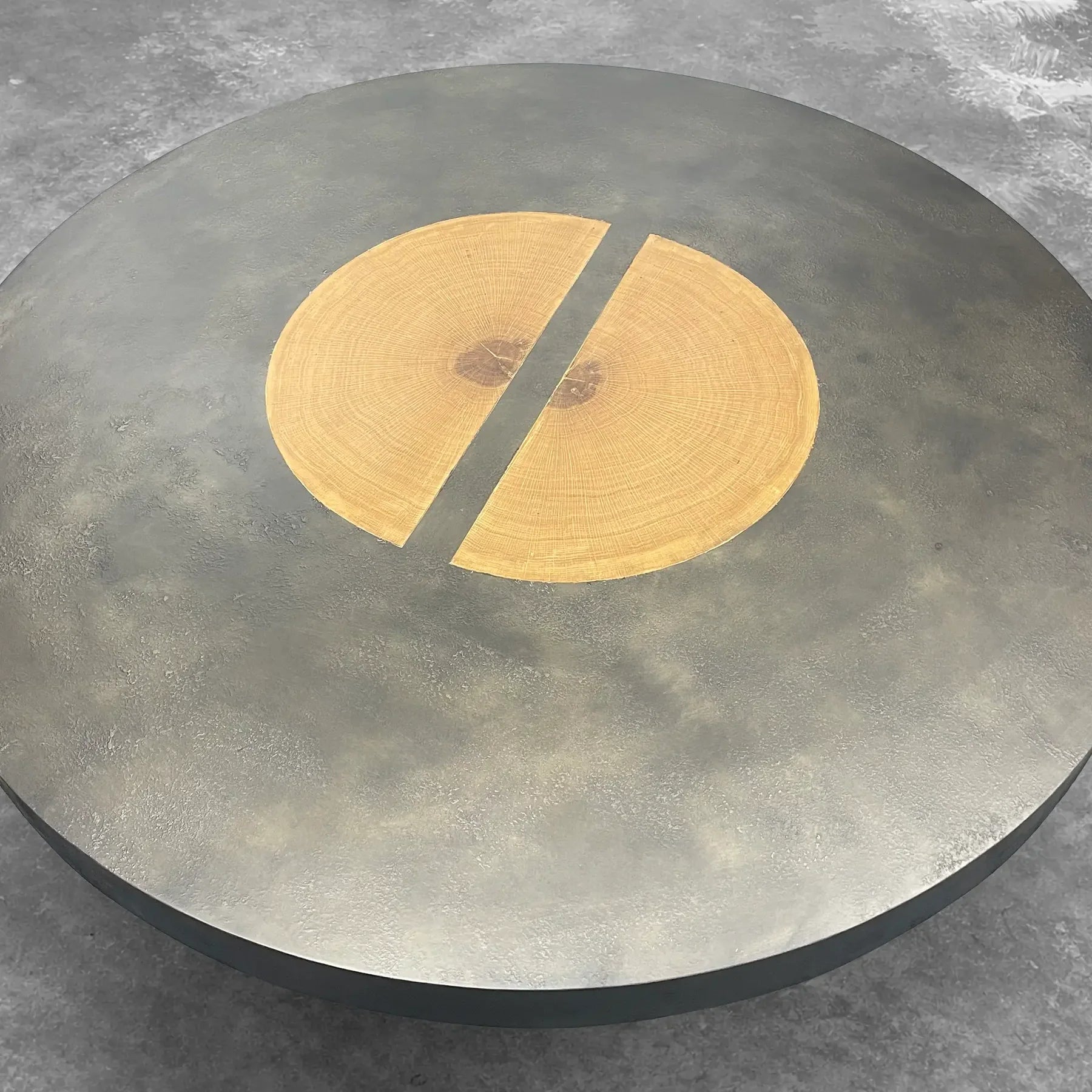 Acacius Artisan Round Dining Table in Reclaimed Reclaimed Wood-Fullstarlighting