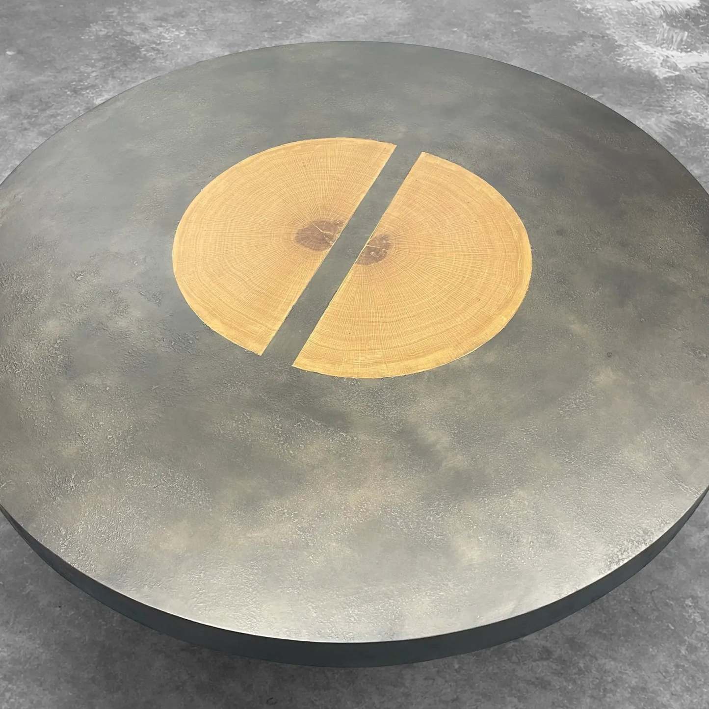 Acacius Artisan Round Dining Table in Reclaimed Reclaimed Wood-Fullstarlighting
