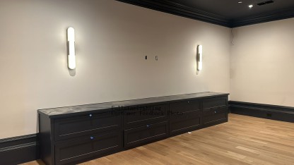 Alabaster Linear Wall Sconce