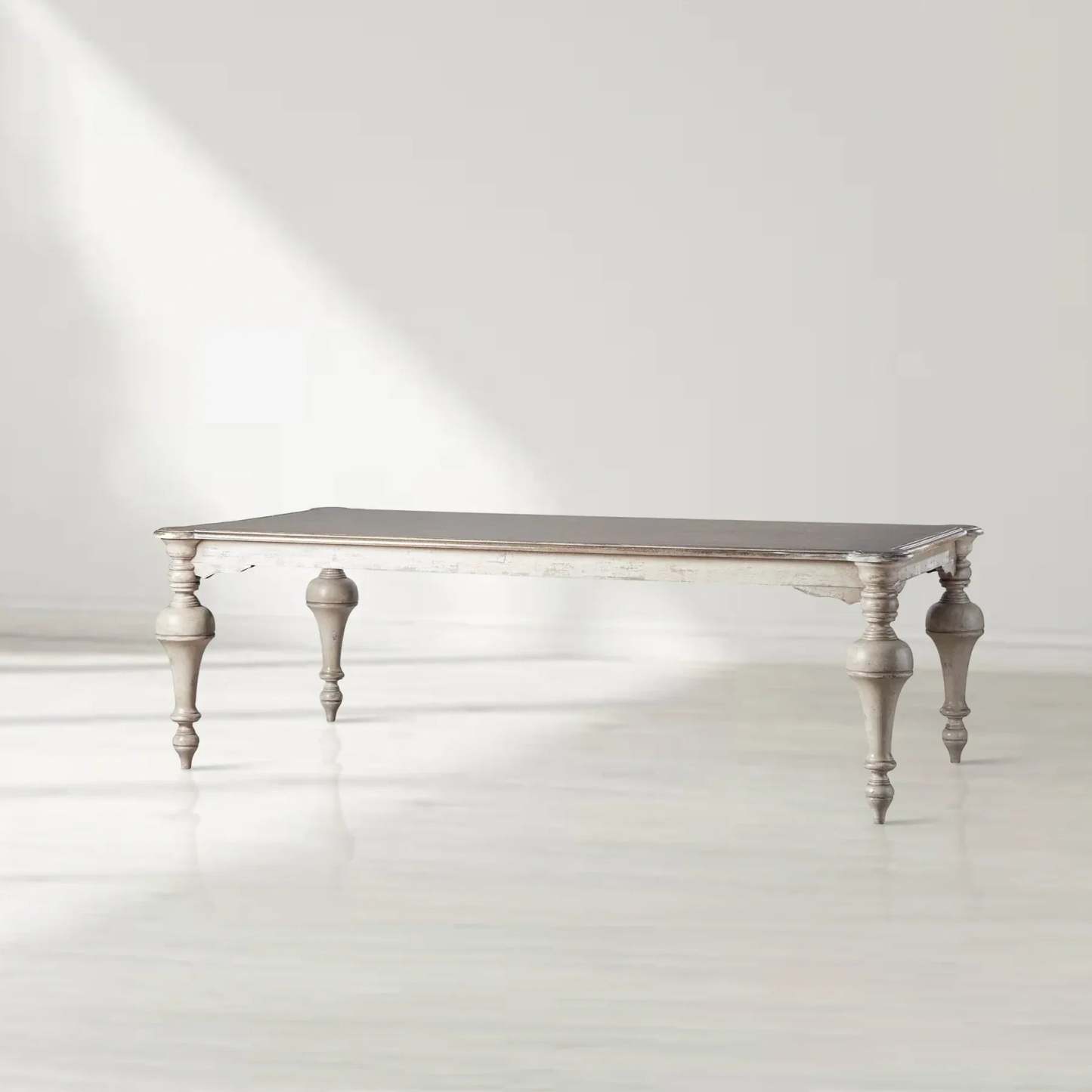Alessia Bell'Arte Dining Table