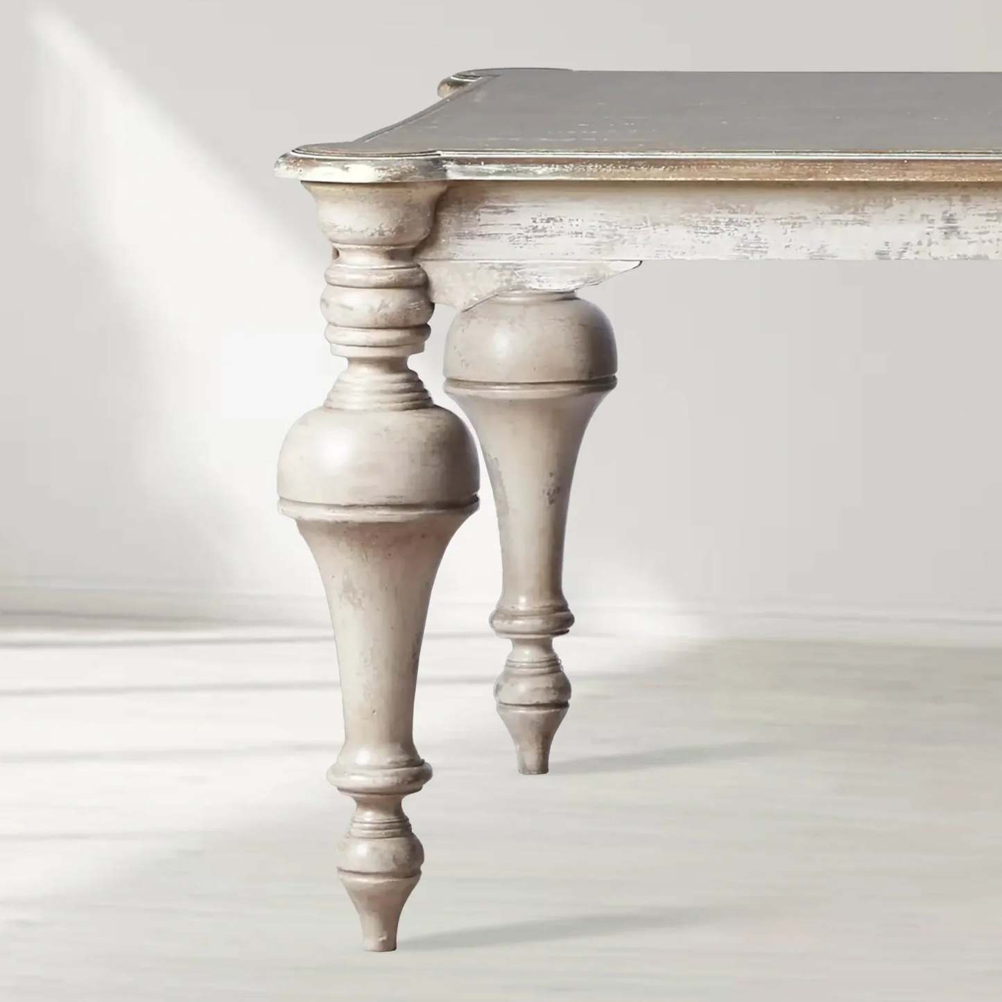 Alessia Bell'Arte Dining Table