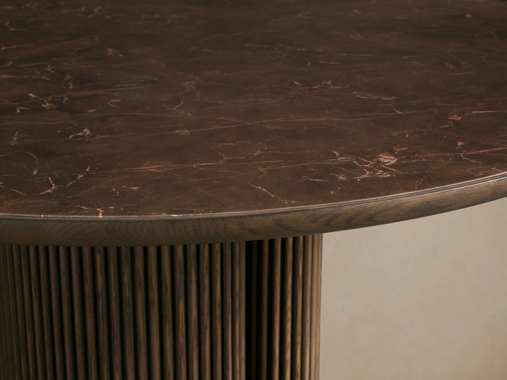Aster Round Dining Table-Fullstarlighting