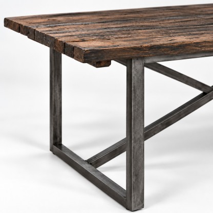 Axel Mk3 Dining Table