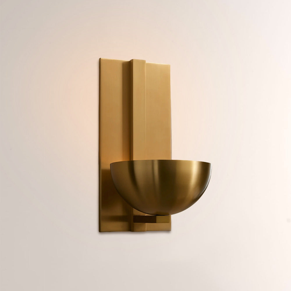 Briar Alabaster Bowl Wall Sconce with Brass Backplate-Fullstarlighting