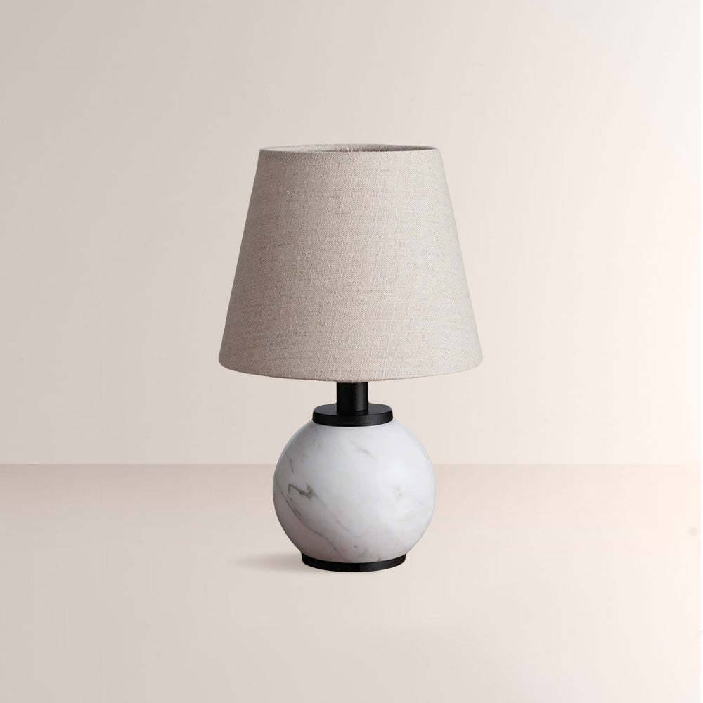 Celira Outdoor Rechargeable Lamp-Fullstarlighting