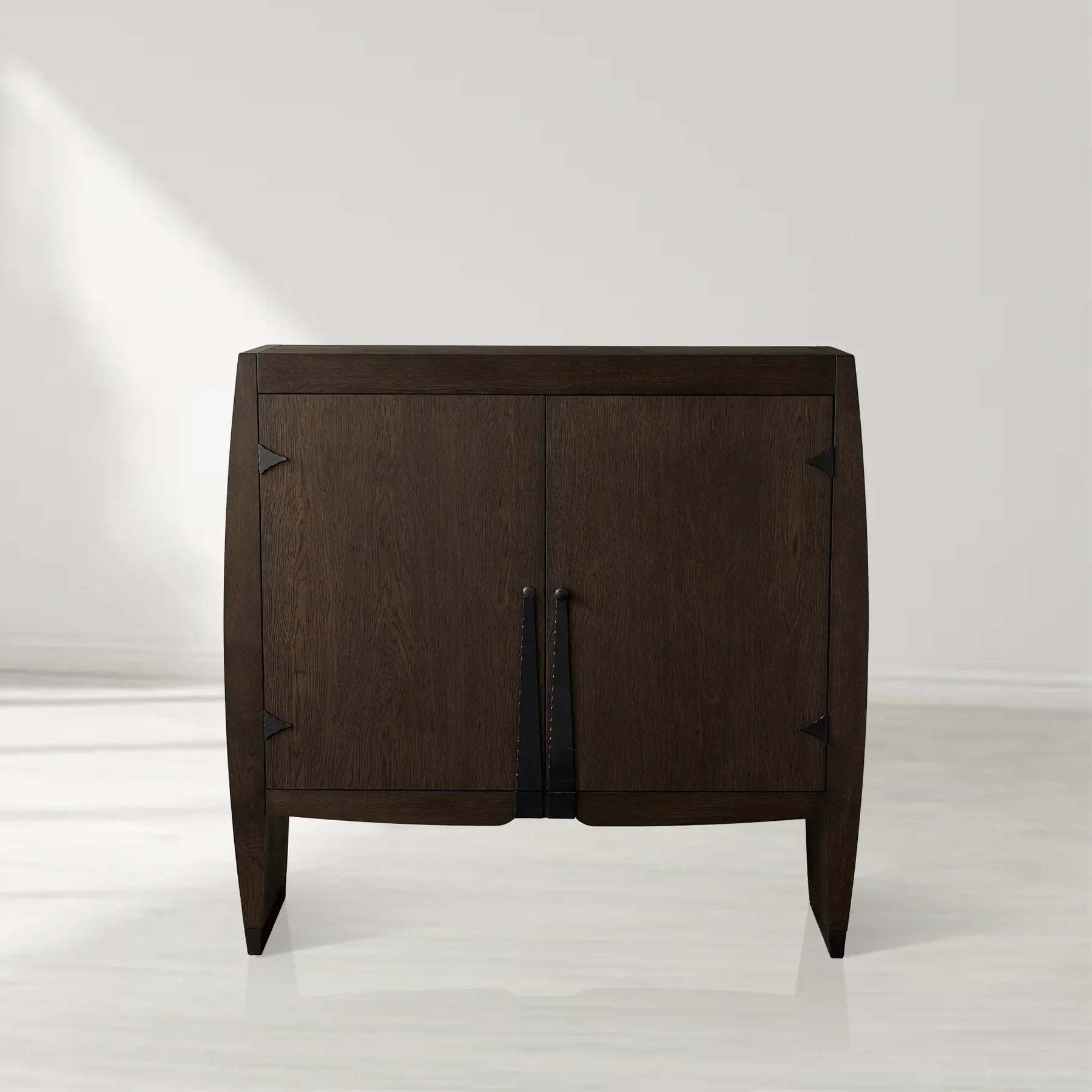 Dacia Cabinet