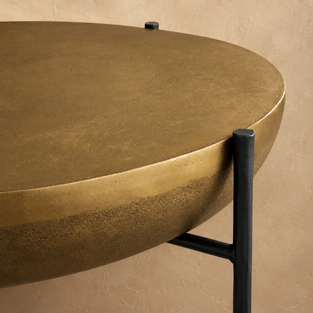 Donven Coffee Table-Fullstarlighting