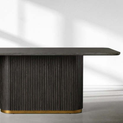 Fanny Dining Table-Fullstarlighting