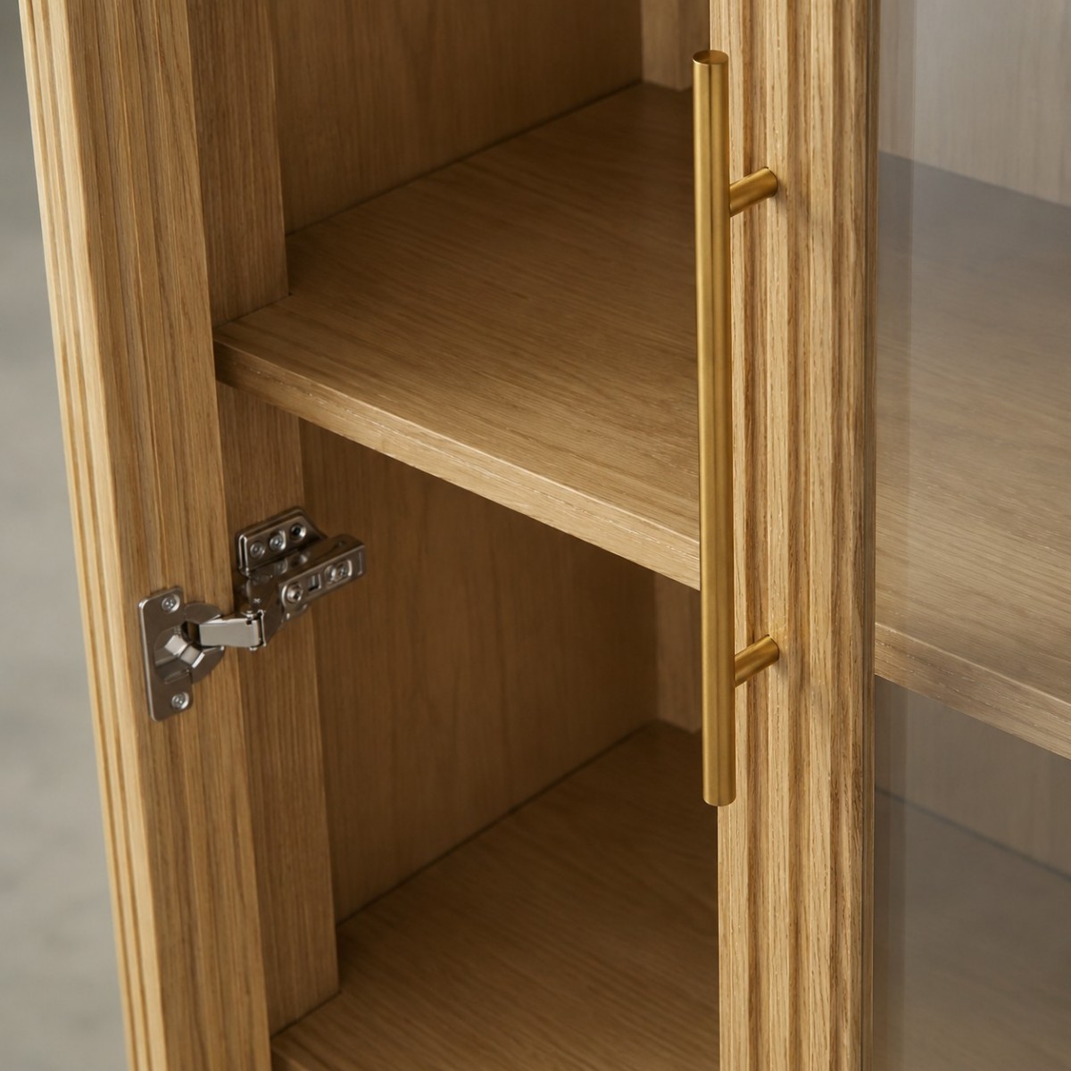 Fimley Glass Cabinet